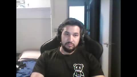 latinBoyHuge online show from March 17, 5:26 pm