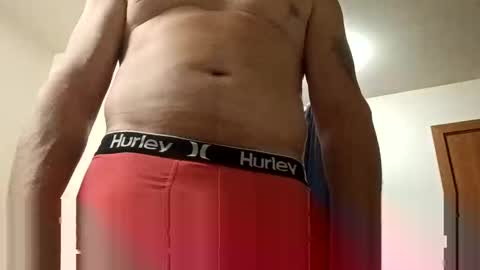 bigandtall1976 online show from October 27, 3:53 am