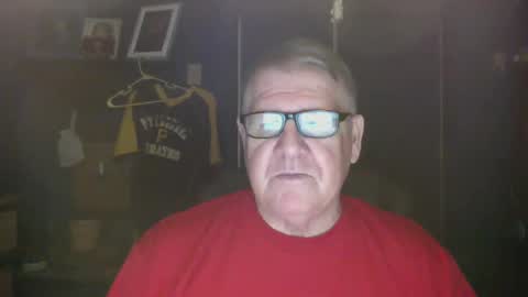 Snapshot of bigbeerdrinker1 chatting on March 2, 12:09 am bigbeerdrinker online show from March 2, 12:09 am