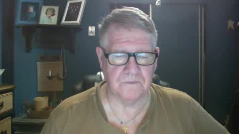 Snapshot of bigbeerdrinker1 chatting on January 23, 4:16 pm bigbeerdrinker online show from January 23, 4:16 pm