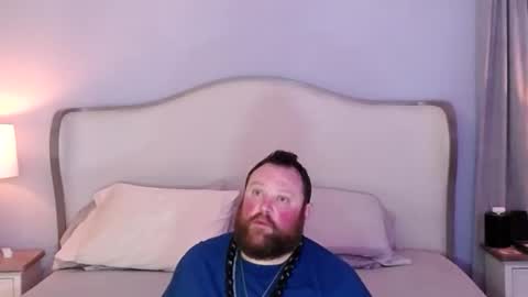 Snapshot of bigboi1o11 chatting on September 27, 8:45 am Bigboi1o11 online show from September 27, 8:45 am