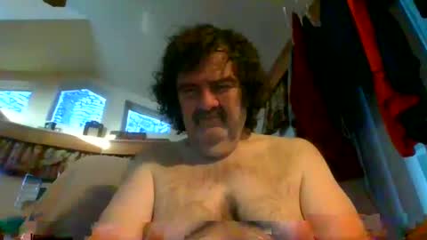 Snapshot of bigboy_604630544 chatting on January 11, 2:04 pm bigboy_604630544 online show from January 11, 2:04 pm