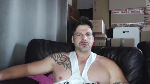 Bigboyband online show from April 21, 12:00 pm