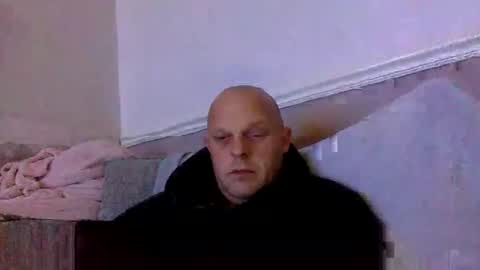 bigbumlover2377 online show from November 6, 10:57 pm