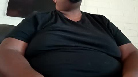 Snapshot of bigchub445 chatting on October 5, 10:14 pm MassChub online show from October 5, 10:14 pm