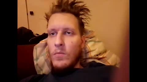 Snapshot of bigcock4009 chatting on December 15, 9:31 pm bigcock4009 online show from December 15, 9:31 pm