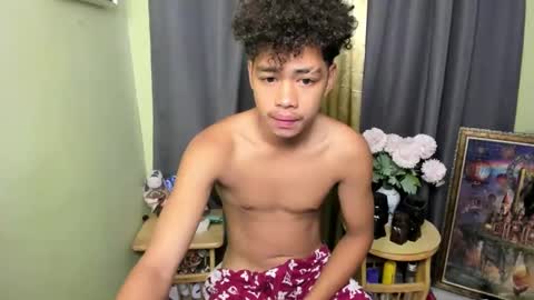 Snapshot of bigcock_moreno chatting on February 20, 12:30 am Nj online show from February 20, 12:30 am