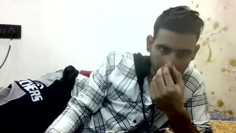 akash online show from October 12, 9:25 am