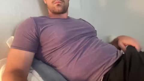 Snapshot of bigcollegecock69690 chatting on September 9, 5:23 pm bigcollegecock69690 online show from September 9, 5:23 pm