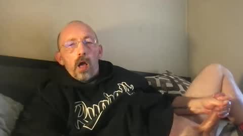 Snapshot of bigdaddydelight chatting on March 4, 7:01 pm bigdaddydelight online show from March 4, 7:01 pm