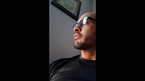 bigdaddydommi online show from May 17, 7:32 pm