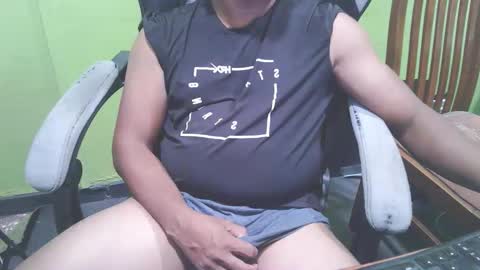 bigdickguyaux online show from March 8, 5:50 pm