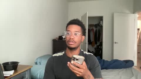 bigdickjersey25 online show from April 23, 3:47 pm