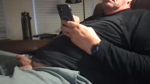 Snapshot of bigdog62_1 chatting on March 9, 2:21 pm Bigdog62 online show from March 9, 2:21 pm