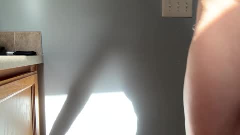 bigglazz online show from March 8, 5:28 pm