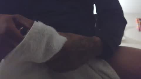 bighawaiislim online show from April 23, 5:01 am