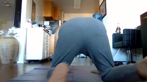 bigjoed233 online show from December 20, 2:02 pm