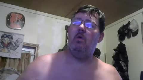 Snapshot of bigjohn41000 chatting on September 23, 9:30 am bigjohn41000 online show from September 23, 9:30 am