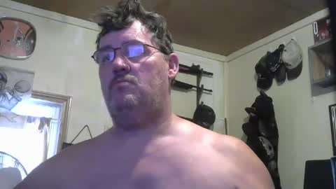 Snapshot of bigjohn41000 chatting on September 13, 8:10 pm bigjohn41000 online show from September 13, 8:10 pm