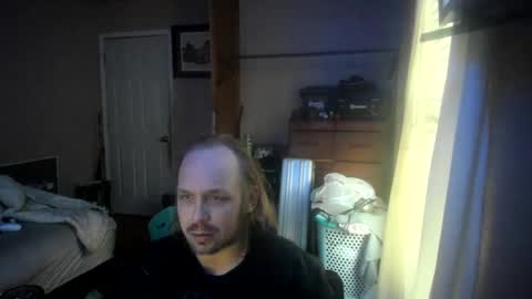 bigmike20129020 online show from January 8, 11:30 pm