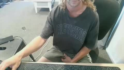 bigpantieslover online show from November 15, 1:29 am