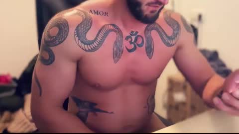 Snapshot of bigsnakeman1995 chatting on September 12, 2:50 pm Gogo online show from September 12, 2:50 pm