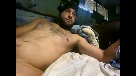 Snapshot of bigwalkdog12 chatting on September 27, 6:06 pm Floppyphallus online show from September 27, 6:06 pm