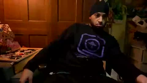 Snapshot of bigwalkdog12 chatting on January 10, 3:29 am Floppyphallus online show from January 10, 3:29 am