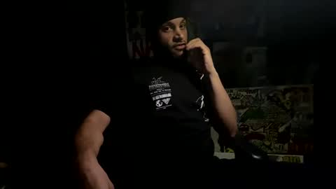 Snapshot of bigwalkdog12 chatting on December 17, 4:45 am Floppyphallus online show from December 17, 4:45 am