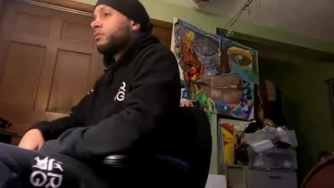 Snapshot of bigwalkdog12 chatting on December 26, 6:43 pm Floppyphallus online show from December 26, 6:43 pm