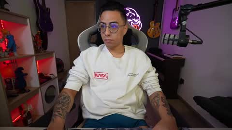 bigxboy96 online show from October 19, 10:40 am