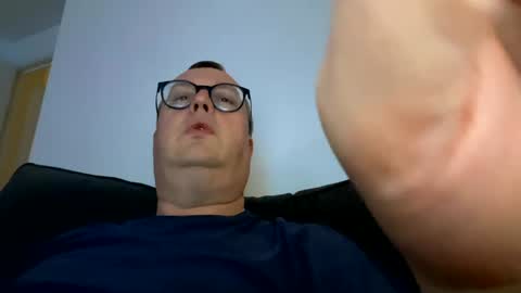 Just call me master online show from December 23, 9:40 pm