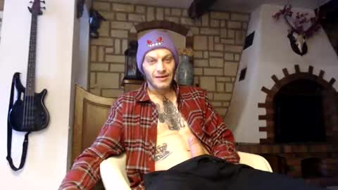Snapshot of billy_fingercut chatting on February 5, 8:00 am Billy FingerCut online show from February 5, 8:00 am