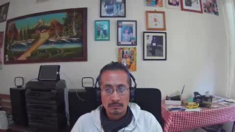 Snapshot of bisexmangenx chatting on October 15, 4:36 pm Manu O online show from October 15, 4:36 pm