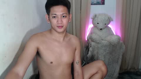 alex online show from October 16, 5:43 pm