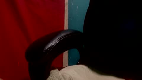 Snapshot of bjlonely7 chatting on January 19, 2:04 am bjlonely7 online show from January 19, 2:04 am