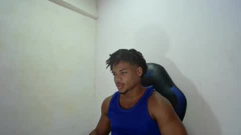 Snapshot of black_dicck chatting on October 2, 8:46 pm tu morenito online show from October 2, 8:46 pm