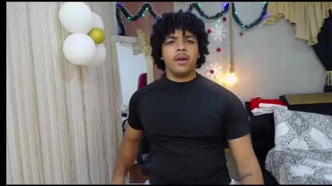 black_king_241 online show from December 22, 5:26 am