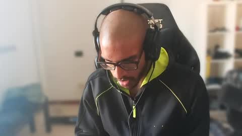 Master online show from April 17, 7:55 am