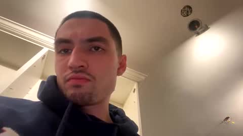 blackhawk1235259 online show from April 22, 12:39 am