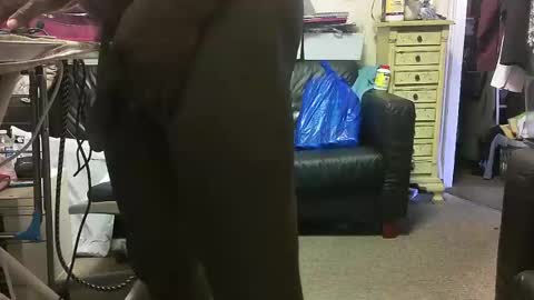 Me and her online show from April 23, 9:58 am