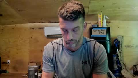 blahblahnoonecares online show from May 19, 10:05 pm