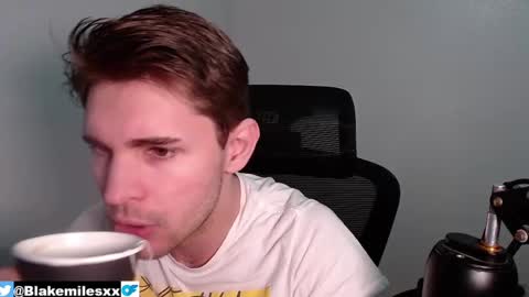 Snapshot of blakemiles2 chatting on February 10, 12:30 am Blake Miles online show from February 10, 12:30 am