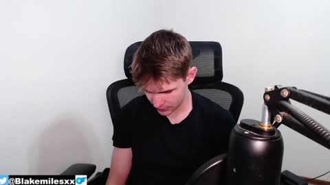 Snapshot of blakemiles2 chatting on January 28, 5:00 am Blake Miles online show from January 28, 5:00 am