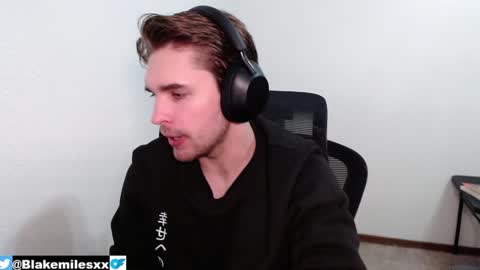 Snapshot of blakemiles2 chatting on December 7, 12:56 pm Blake Miles online show from December 7, 12:56 pm