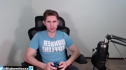 Snapshot of blakemiles2 chatting on February 12, 3:51 am Blake Miles online show from February 12, 3:51 am