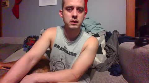 Snapshot of blaw_1321 chatting on December 18, 3:58 am blaw_1321 online show from December 18, 3:58 am