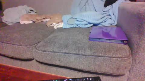 Snapshot of blaw_1321 chatting on September 24, 7:40 am blaw_1321 online show from September 24, 7:40 am