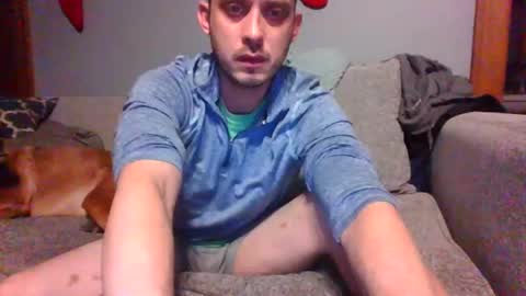 Snapshot of blaw_1321 chatting on December 24, 10:28 pm blaw_1321 online show from December 24, 10:28 pm