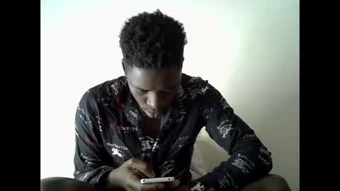 Snapshot of blesse_mixed chatting on September 30, 7:57 am Black brown online show from September 30, 7:57 am